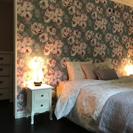 Fagerbacka Torp. Soet Stuga Naera Havet Lysekil Bagian luar foto