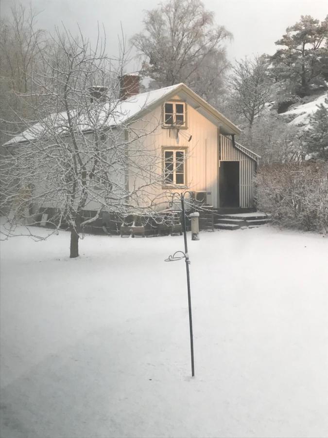 Fagerbacka Torp. Soet Stuga Naera Havet Lysekil Bagian luar foto