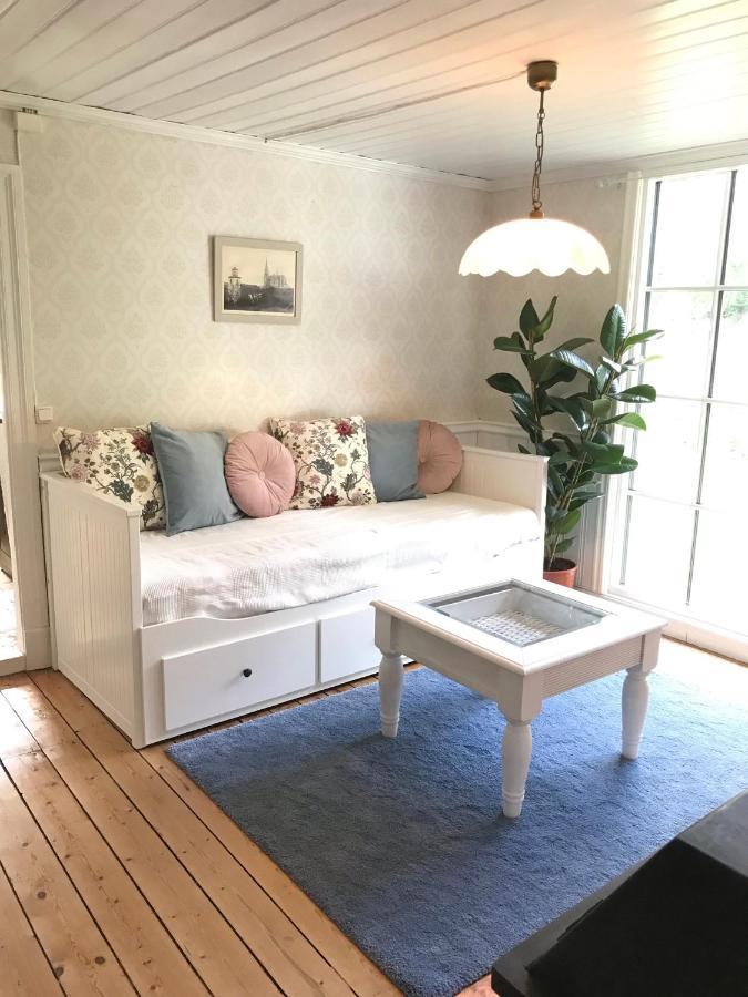 Fagerbacka Torp. Soet Stuga Naera Havet Lysekil Bagian luar foto