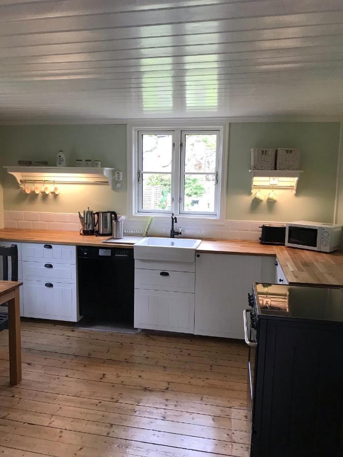 Fagerbacka Torp. Soet Stuga Naera Havet Lysekil Bagian luar foto